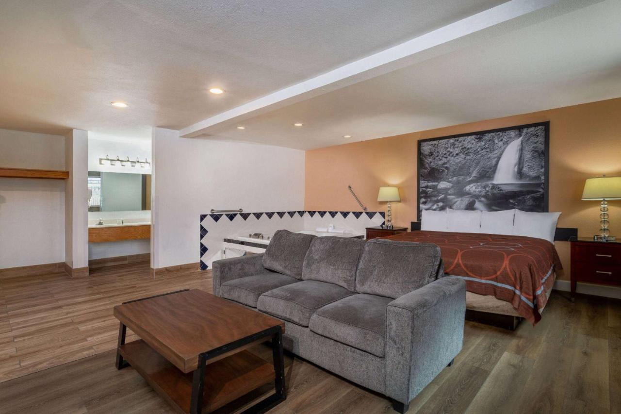 Super 8 By Wyndham The Dalles Or Exterior foto