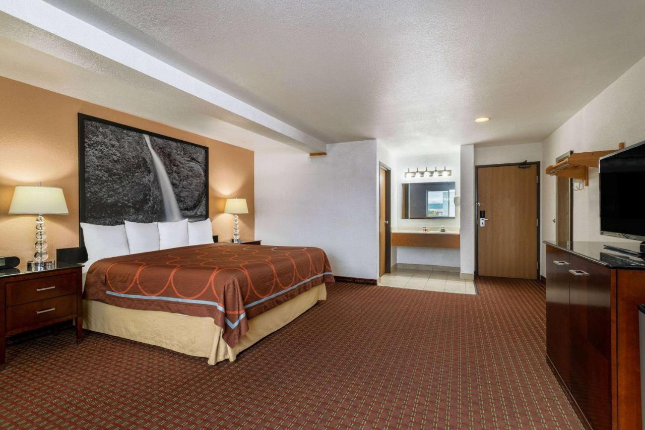 Super 8 By Wyndham The Dalles Or Exterior foto