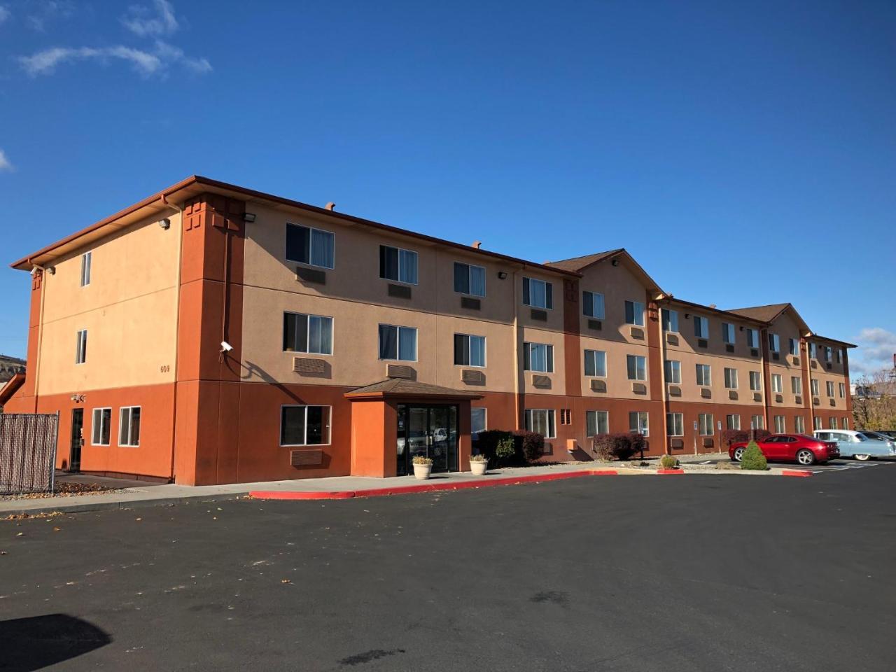Super 8 By Wyndham The Dalles Or Exterior foto