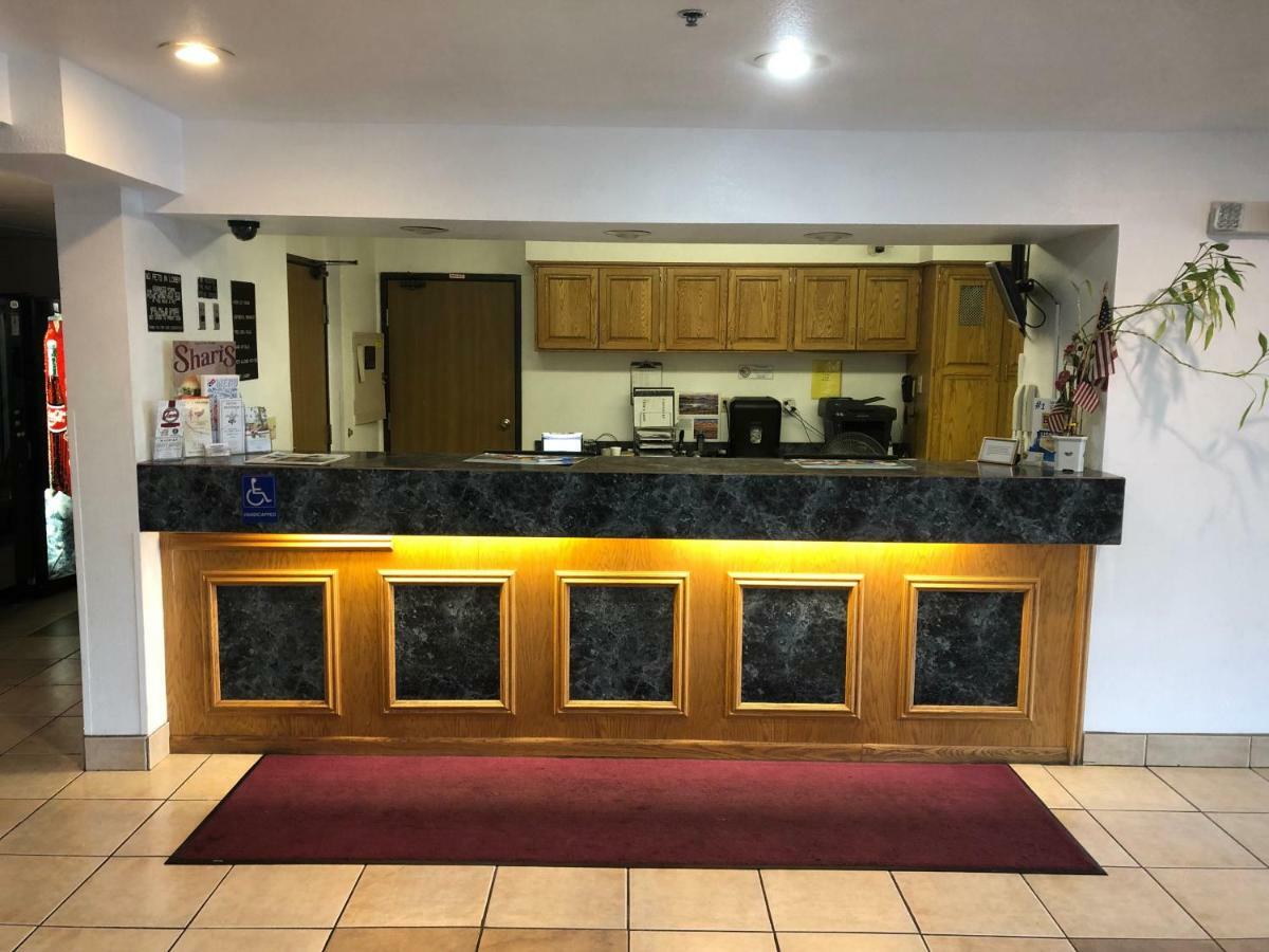 Super 8 By Wyndham The Dalles Or Exterior foto
